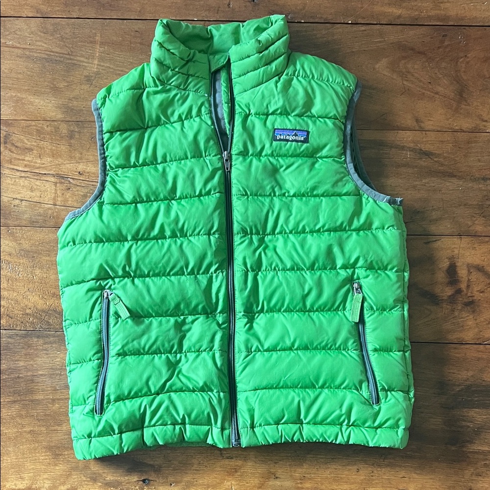 Patagonia boys vest 10
